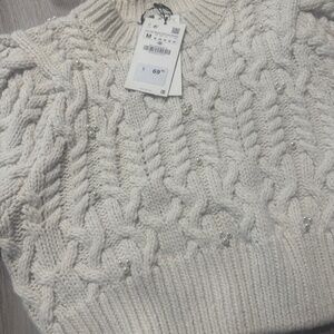Cropped Zara sweater